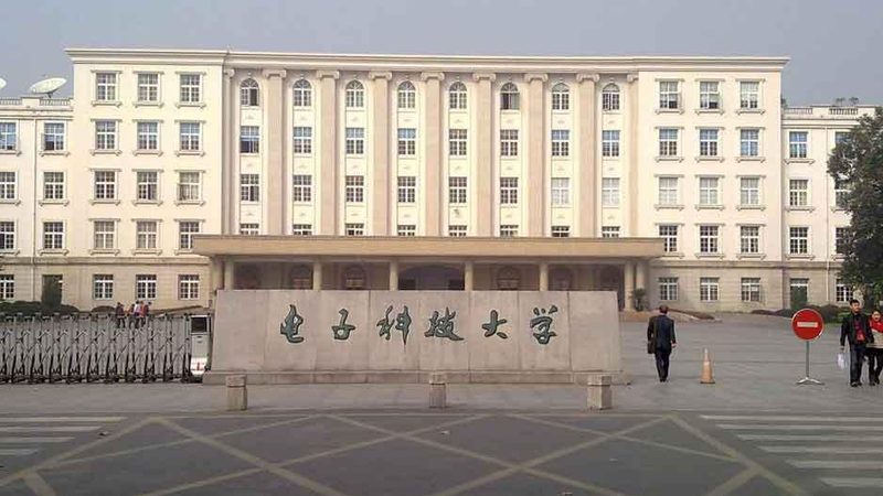 近年来，电子科技公司加盟骗局层出不穷，常见的手段有以下几点：
